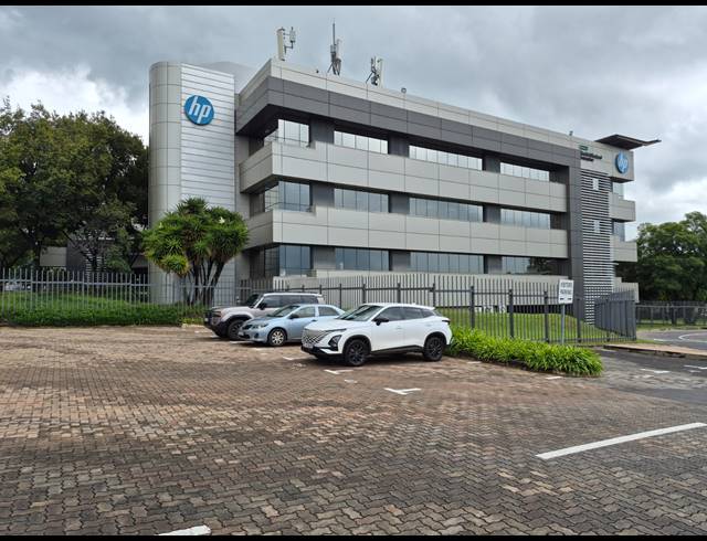299M² OFFICE TO LET IN RIVONIA